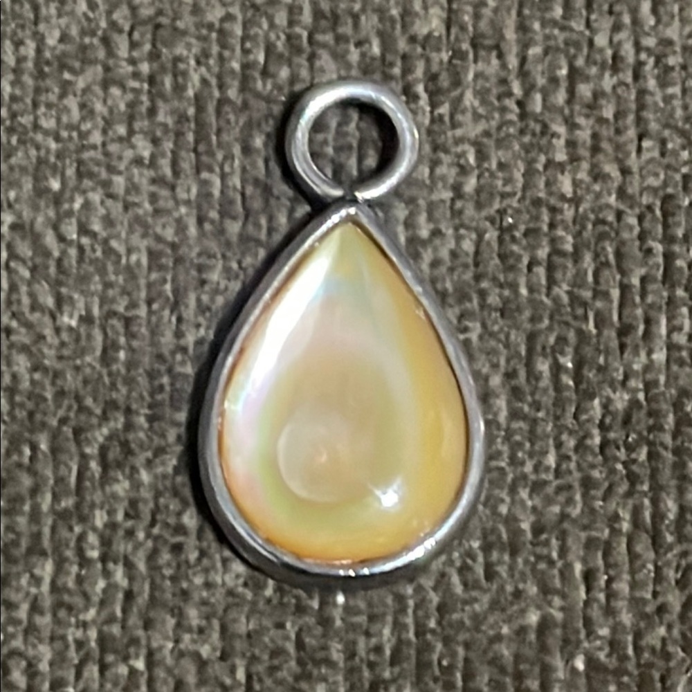 .925 Sterling Elegant Yellow Teardrop Pendant real solid Silver Fine Jewelry MOP